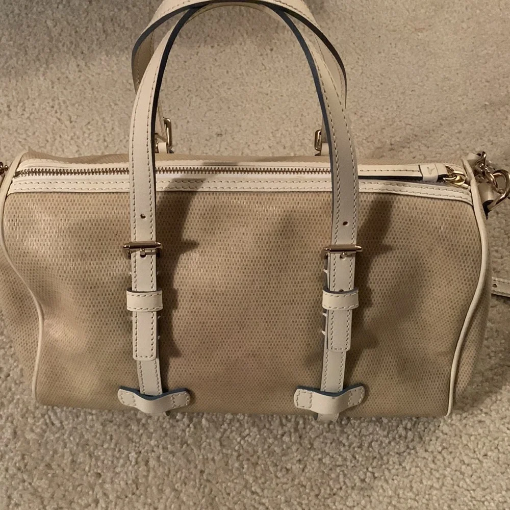 Dooney & Bourke Cream/Tan Panama Barrel Bag With Adjustable Crossbody Strap NWOT - Picture 6 of 17